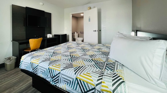 1 Queen Bed | ADA/RI Shower/Mini Fridge