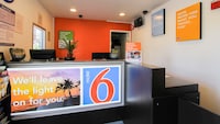 Motel 6 La Mesa, CA - San Diego