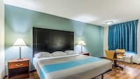 Motel 6 Kenly, NC