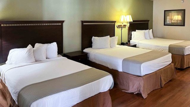 3 Queen Beds | Non-Smoking, Micfridge