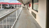 Motel 6 Abbeville, AL