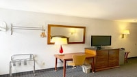 Motel 6 McGraw, NY - Cortland
