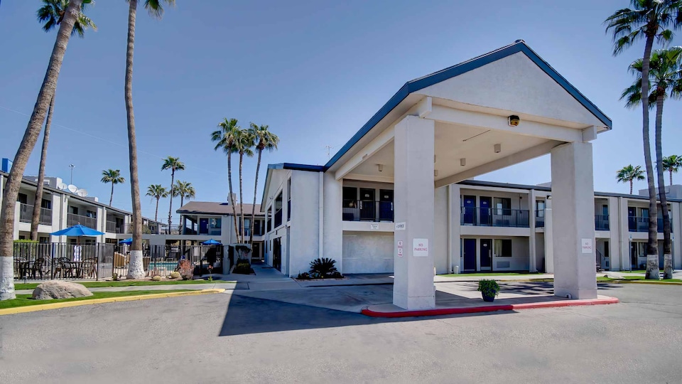 Studio 6 Tucson, AZ - Irvington Road, C85614, Tucson AZ