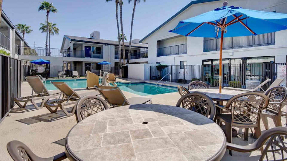 Studio 6 Tucson, AZ - Irvington Road, C85614, Tucson AZ