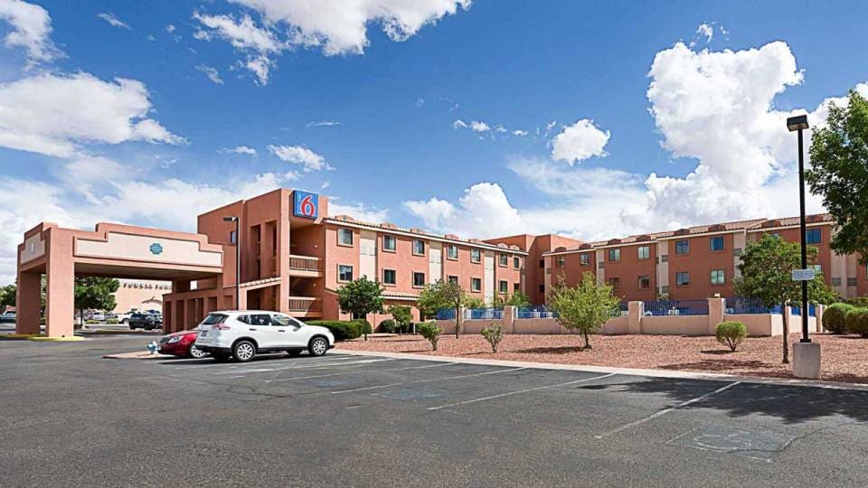 Motel 6 Page, AZ, Page, Page