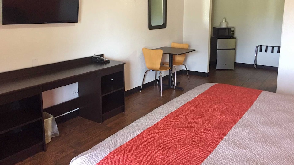 Motel 6 Waco, TX, Waco, Waco