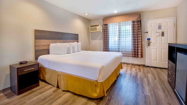 1 King Bed | Non-Smoking, Micfridge, Sofa-Bed