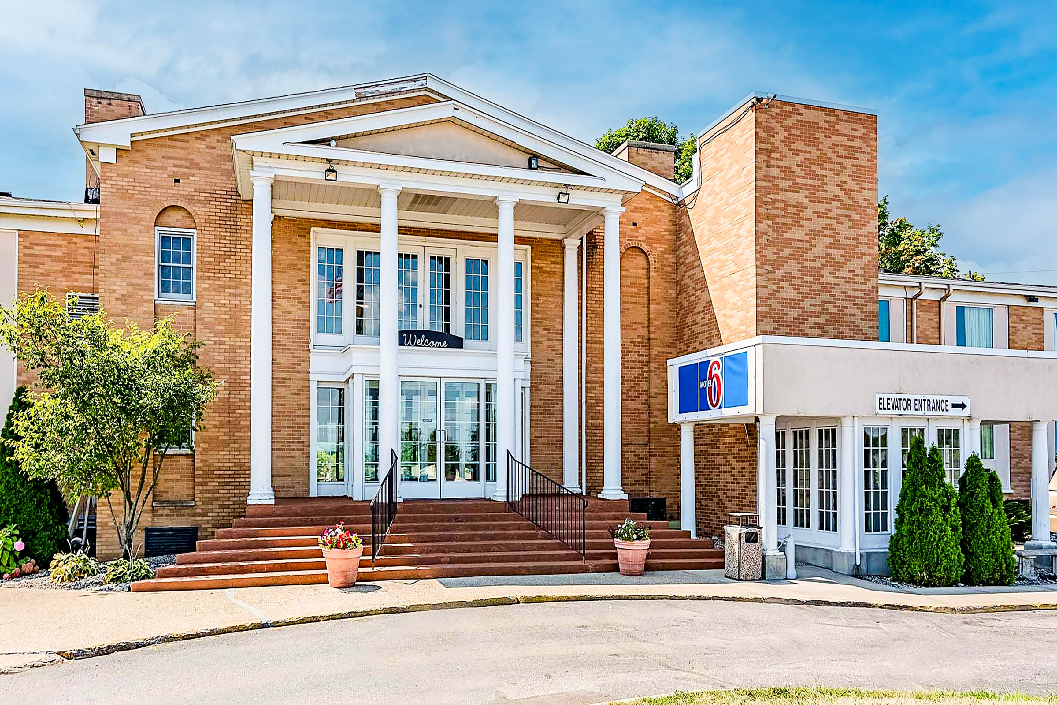 Motel 6 Grand Rapids, MI - Northeast, Motel 6 Grand Rapids MI