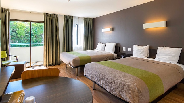 2 Queen Beds | Non-Smoking