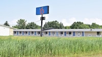 Motel 6 Hamburg, NY