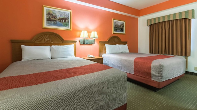 2 QUEEN BEDS | SMOKING MICFRIDGE