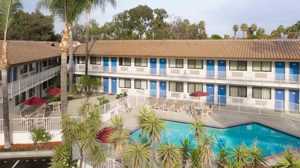 Motel 6 Camarillo, CA, Camarillo, Camarillo