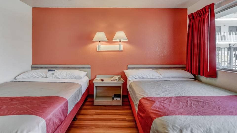 Motel 6 Medford, OR, C97501, Medford OR