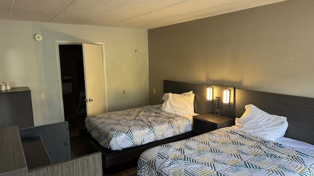 2 Full Beds | ADA/Roll-In Shower