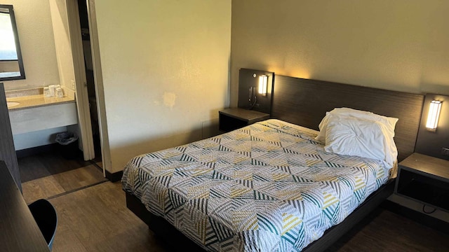 1 Queen Bed | Non-Smoking