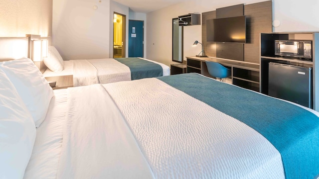 2 Full Beds | Non-Smoking