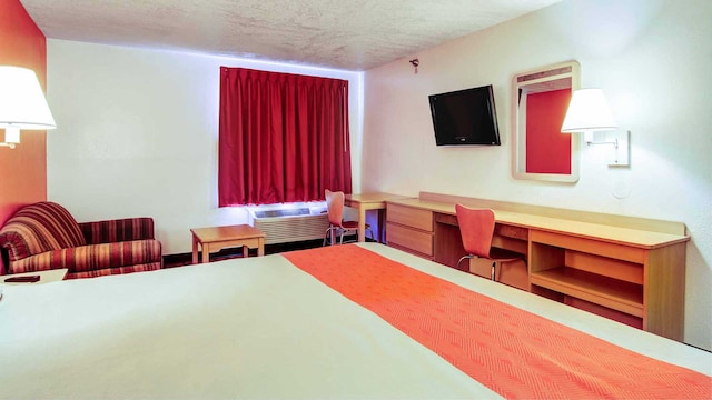 1 King Bed | Non-Smoking, Micfridge