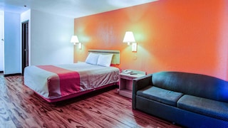 Motel 6 Columbia, MO - East