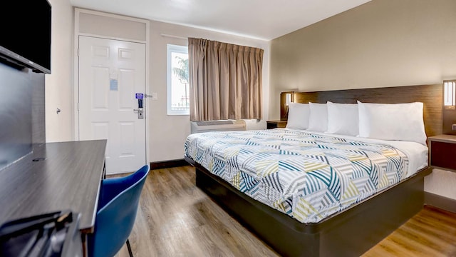 1 King Bed | Non-Smoking, Mini Fridge