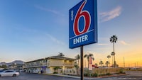 Motel 6 San Bernardino, CA - South