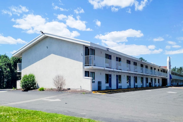 Motel 6 Chicopee, MA - Springfield