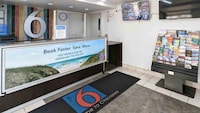 Motel 6 Chicopee, MA - Springfield