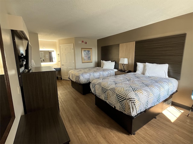 2 Full Beds | Non-Smoking, Micfridge