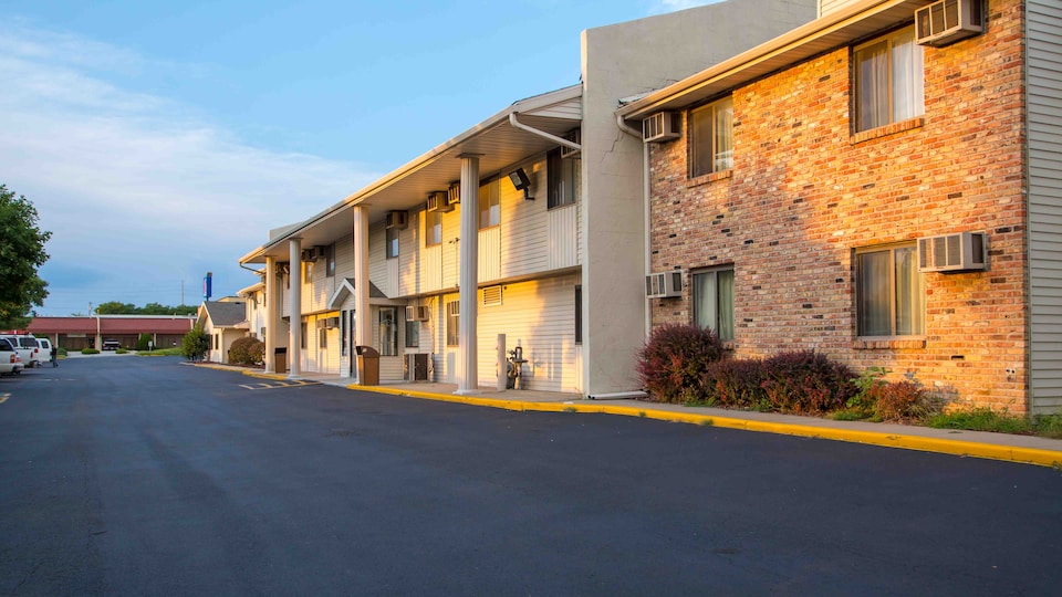 Motel 6 Omaha, NE, C68028, Omaha NE