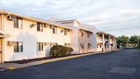 Motel 6 Omaha, NE