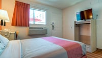 Motel 6 Rowland Heights, CA - Los Angeles - Pomona