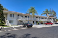 Motel 6 Rowland Heights, CA - Los Angeles - Pomona