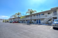 Motel 6 Rowland Heights, CA - Los Angeles - Pomona