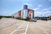 Motel 6 Roanoke, TX - Northlake - Speedway