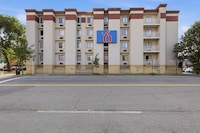 Motel 6 Washington, DC