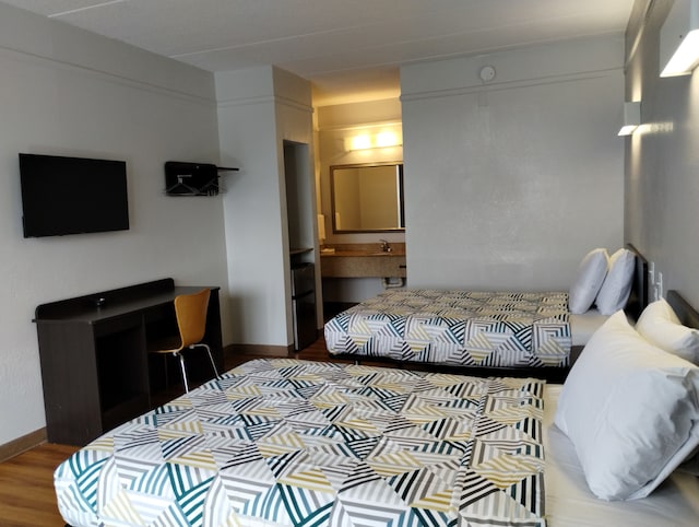 2 Full Beds | Non-Smoking