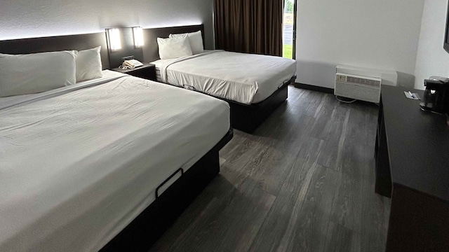 2 Queen Beds | Non-Smoking, Kitchen