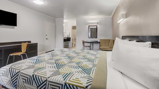 1 King Bed | Non-Smoking