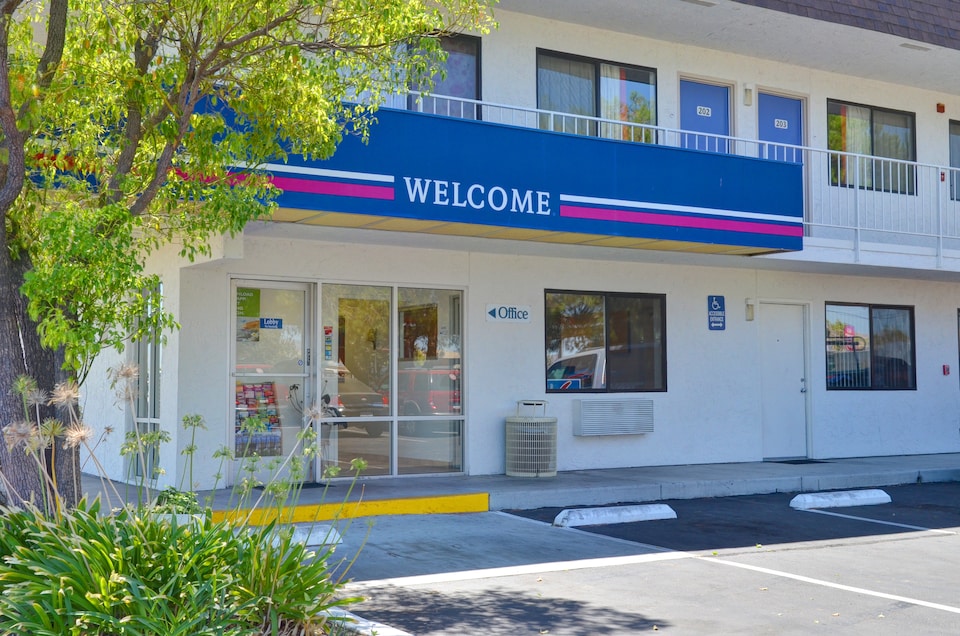 Motel 6 Santa Nella, CA - Los Banos - Interstate 5, SANTA NELLA VILLAGE, SANTA NELLA VILLAGE