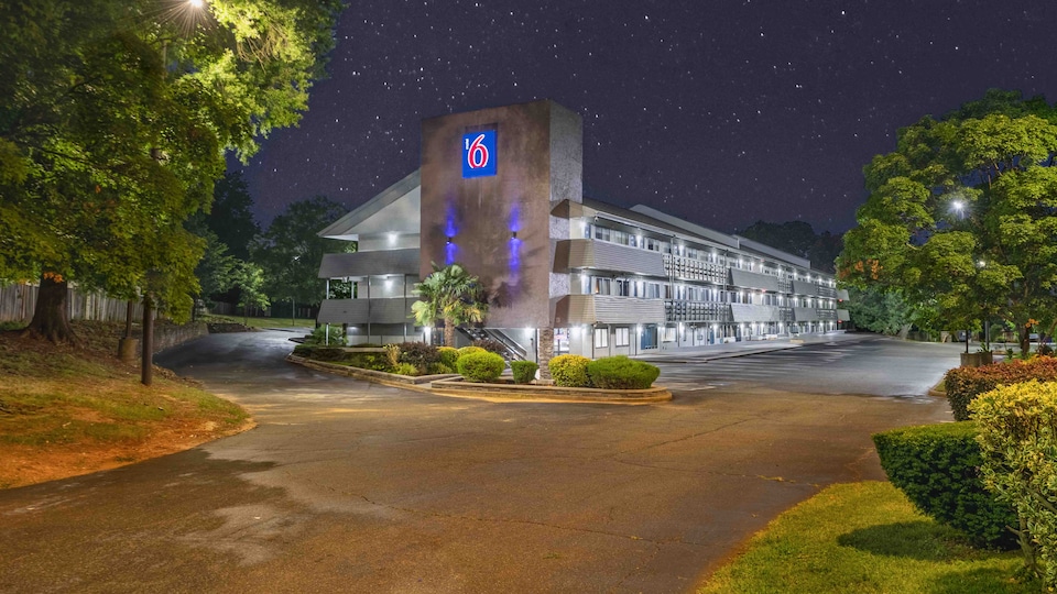 Motel 6 Charlotte, NC - Coliseum, C28217, Charlotte NC
