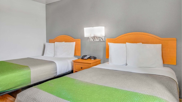 2 Full Beds | Non-Smoking