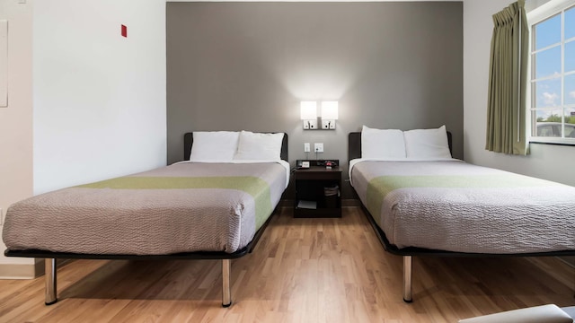 2 Full Beds | Non-Smoking, Kitchen