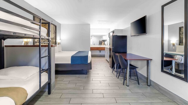 1 King Bed - 1 Twin Bunk Bed | Non-Smoking, Kitchen