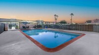 Studio 6 Suites Madera, CA - Yosemite