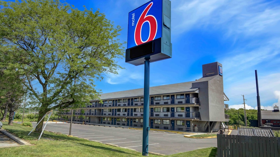 Motel 6 York, PA, York_g6, York