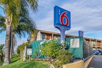 Motel 6 San Diego, CA - Southbay