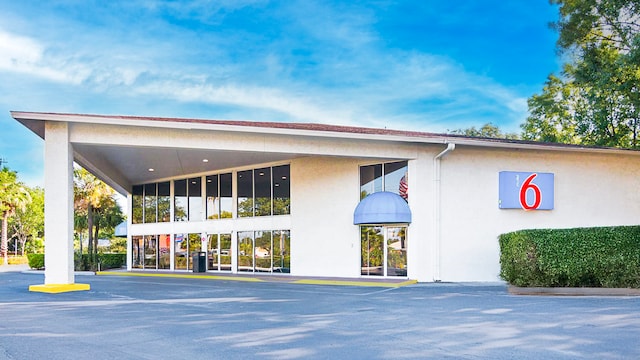 Motel 6 Tampa, FL - Fairgrounds