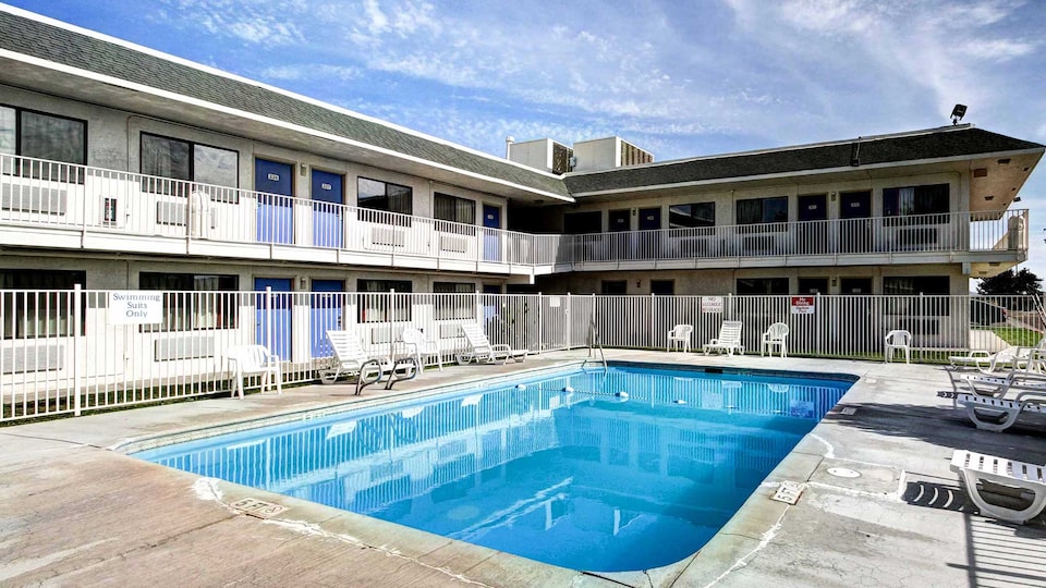 Motel 6 Wells, NV, Wells (South England), Wells