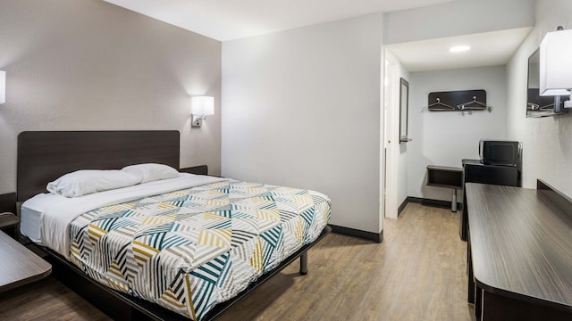 1 Queen Bed | ADA/Tub