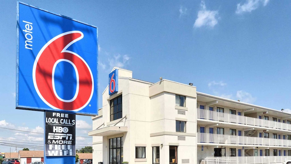 Motel 6 Maple Shade Township, NJ - Philadelphia - Mt Laurel, Maple Shade_49aa9fc8, Maple Shade