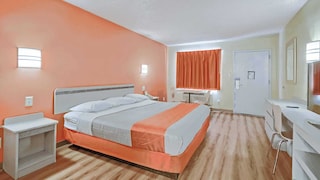Motel 6 Maple Shade Township, NJ - Philadelphia - Mt Laurel